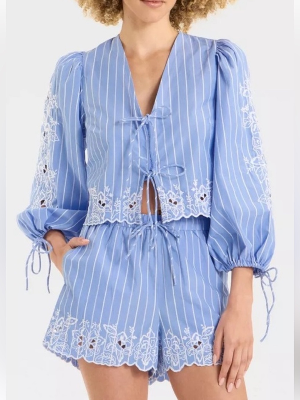 FUTURE COLLECTIVE SET target blue striped eyelet top and shorts
